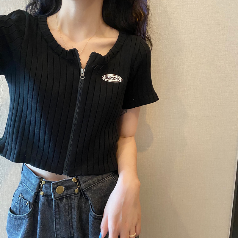 ワンポイントジップトップス カジュアルで可愛いデザイン S1468