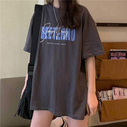 デザインロゴTシャツ カジュアルで可愛い一枚 S1533