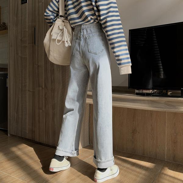 ストレートデニムパンツ シンプルで着回しやすい定番アイテム S2858