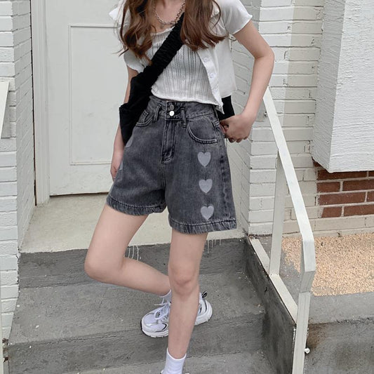 ハート刺繍Aラインショートパンツ キュートで着回し自在 S1829