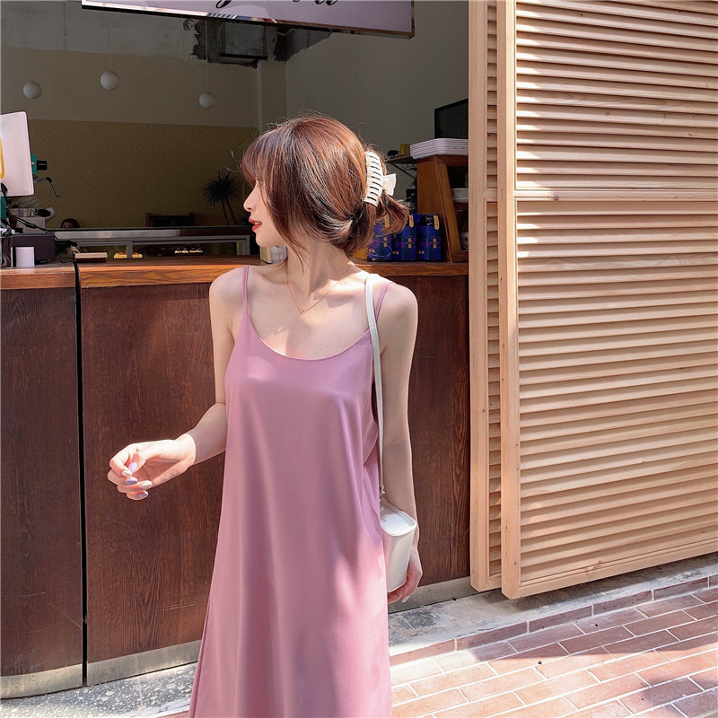 シンプルで可愛いキャミワンピース S1606