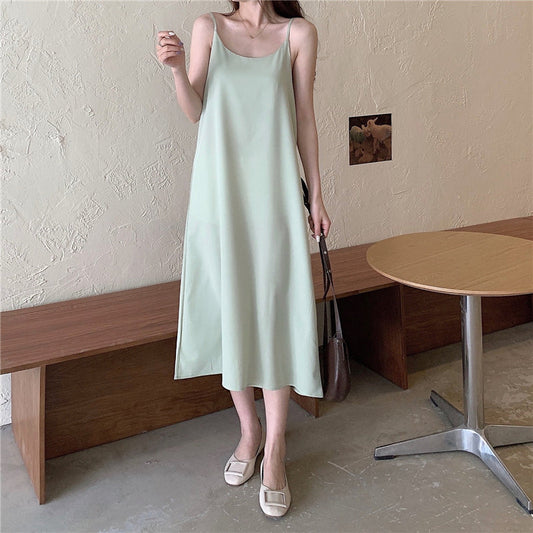 シンプルで可愛いキャミワンピース S1606