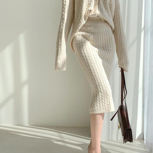 ケーブル編みニットセットアップで大人可愛いコーデ S1259