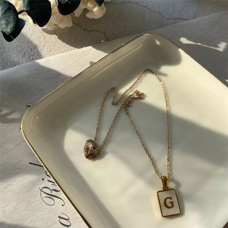スクエアアルファベット イニシャルネックレス♡ S2545