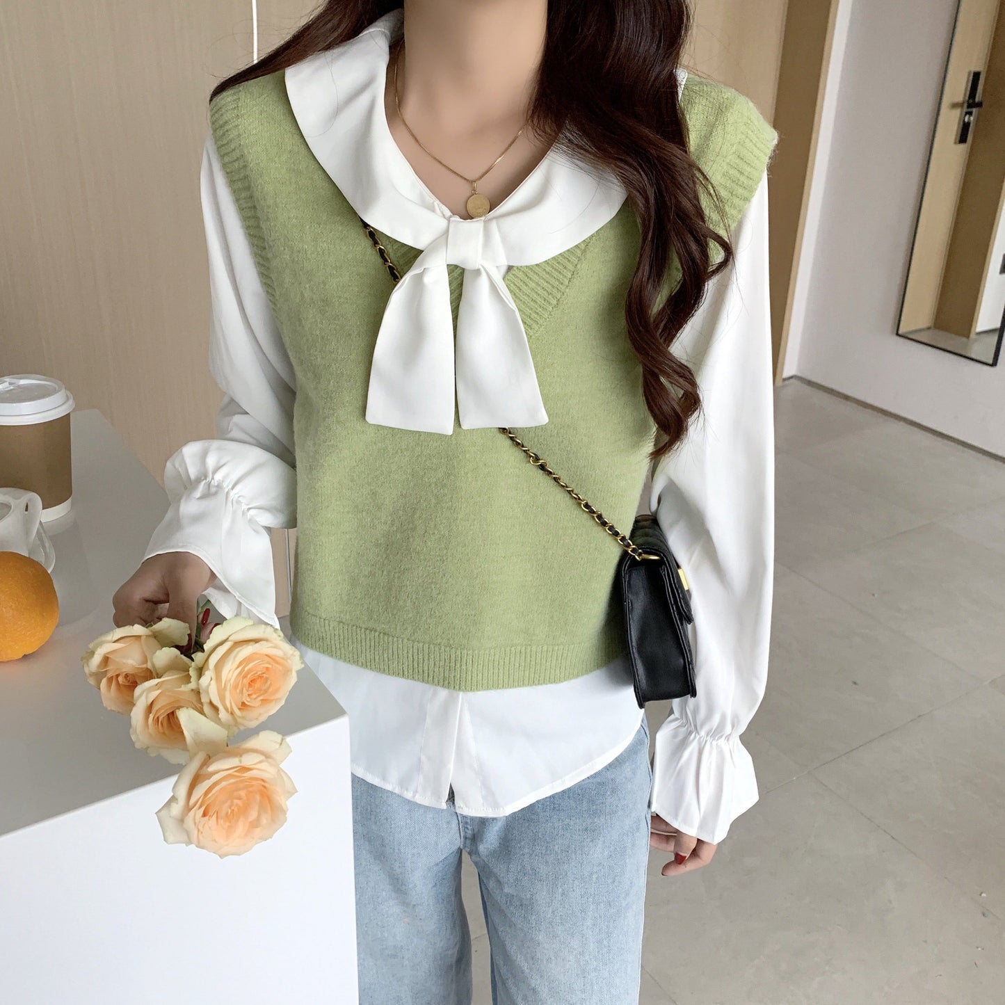 ふんわりタッチのベスト♡ S2632