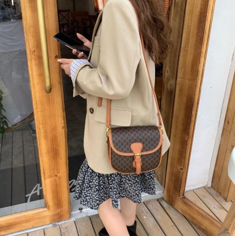 ヴィンテージモノグラムショルダーバッグ♡ S2828