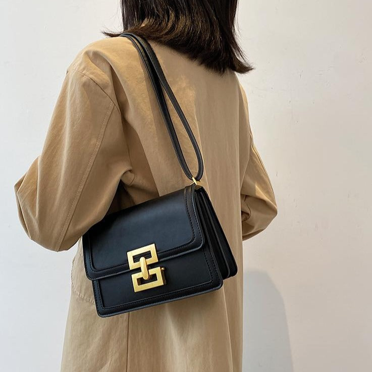 レトロなBOXショルダーバッグ♡大人可愛いデザイン S2819