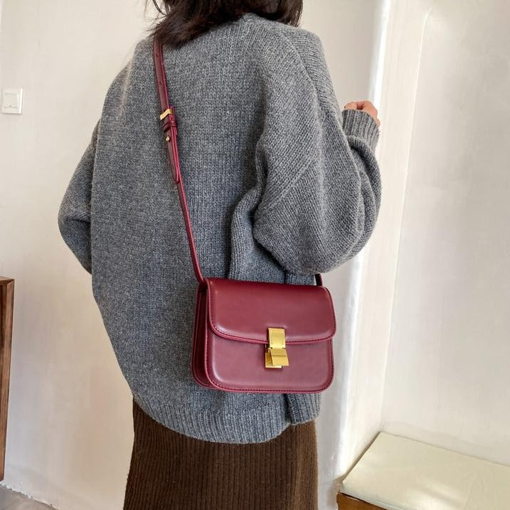 スクエアショルダーバッグ♡上品で高級感たっぷり S2620