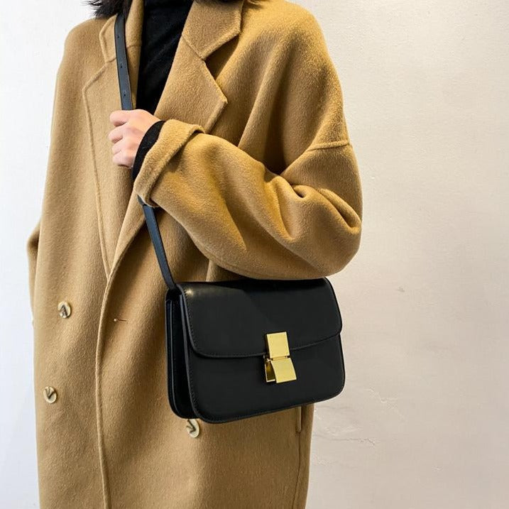 スクエアショルダーバッグ♡上品で高級感たっぷり S2620