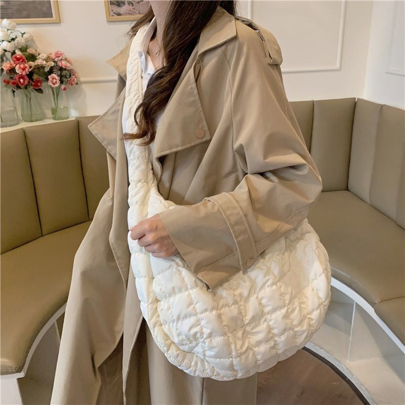 ふわふわキルティングショルダーバッグ S2337