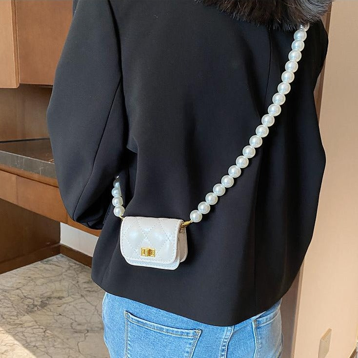 パールチェーンミニウォレット♡華やかアクセサリー感覚 S2558