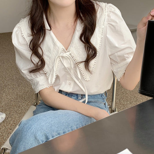 レースのビッグカラーが可愛いブラウス S1466