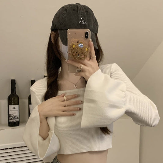 ベルスリーブニットトップス 女性らしいシルエットに S1949