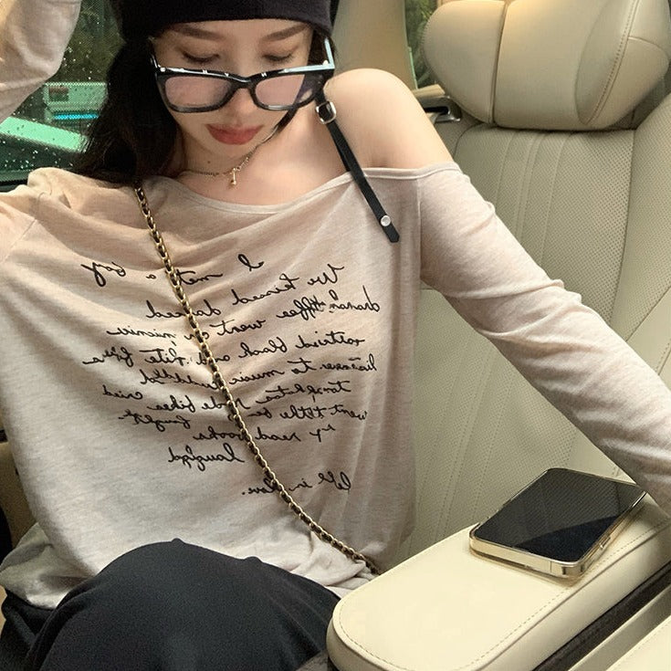 オフショルダーロングTシャツ ゆったりデザイン S1274