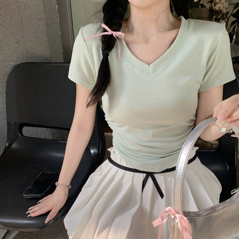 ベーシックVネックTシャツ シンプルで可愛いデザイン S1651