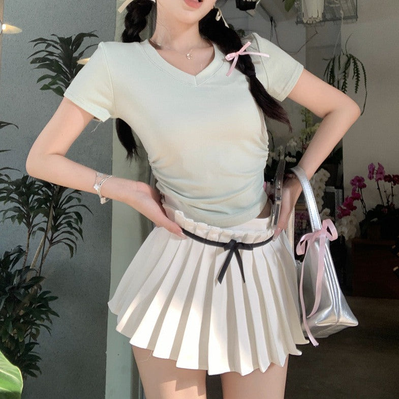 ベーシックVネックTシャツ シンプルで可愛いデザイン S1651