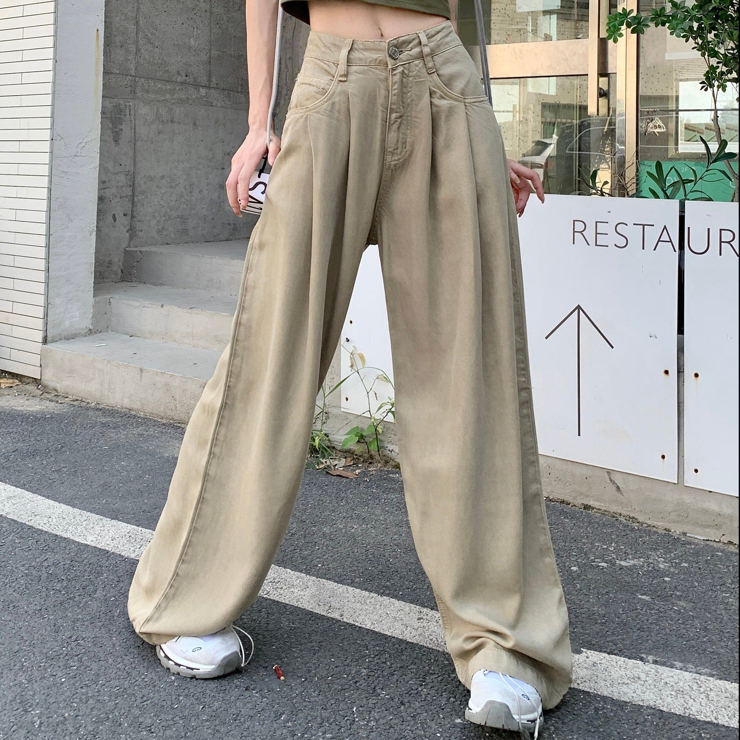 ハイウエストワイドパンツ 美脚タックデザイン S1342