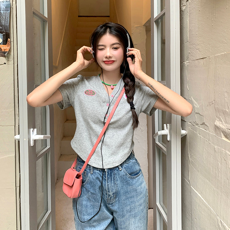 ポイント刺繍のショートTシャツ♡ S1675
