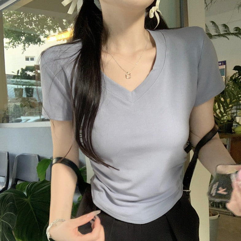 ベーシックVネックTシャツ シンプルで可愛いデザイン S1651
