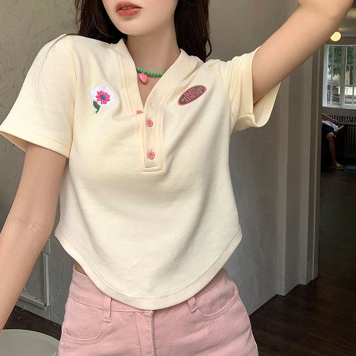 ポイント刺繍のショートTシャツ♡ S1675