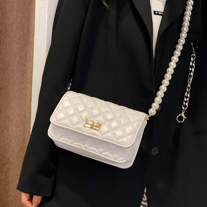 パールチェーンのミニバッグ♡可愛い小物 S2759