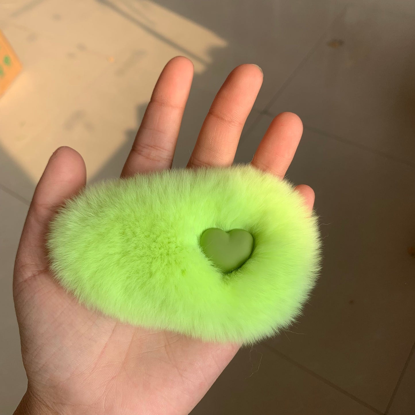 ふわふわハートのヘアクリップ♡大人可愛いアクセサリー S1124