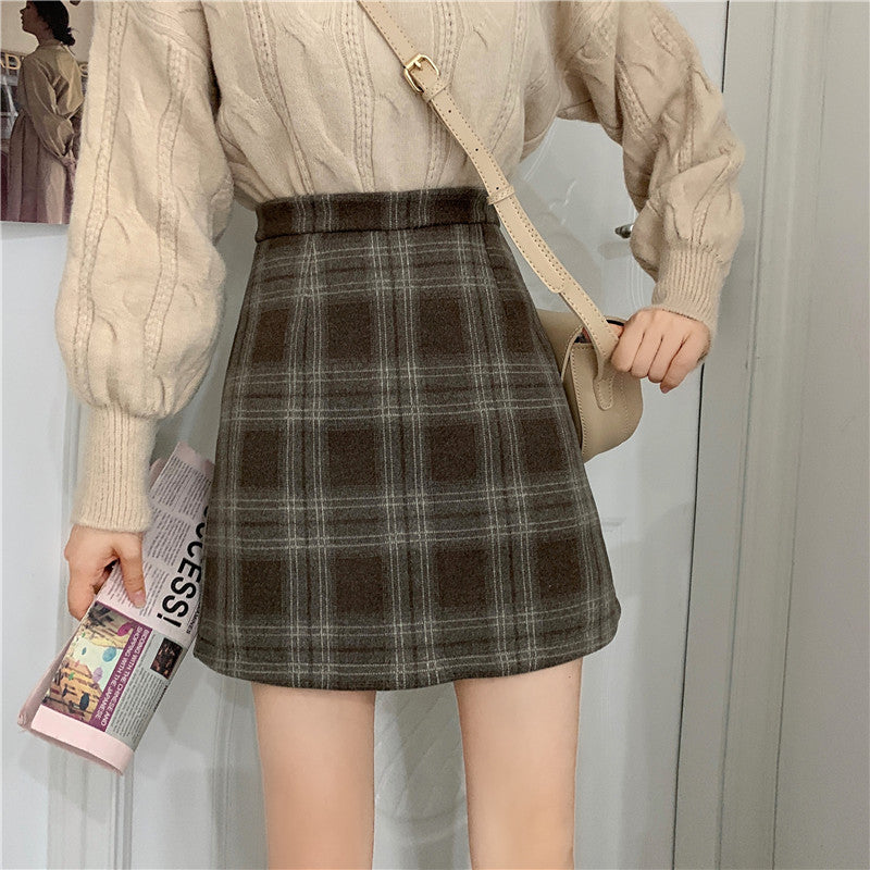 チェック柄のふんわりAラインミニスカート♡ S2020