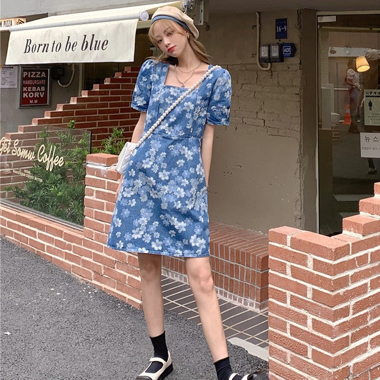 花柄デニムワンピース フェミニンなデザインで可愛く着こなす S1840
