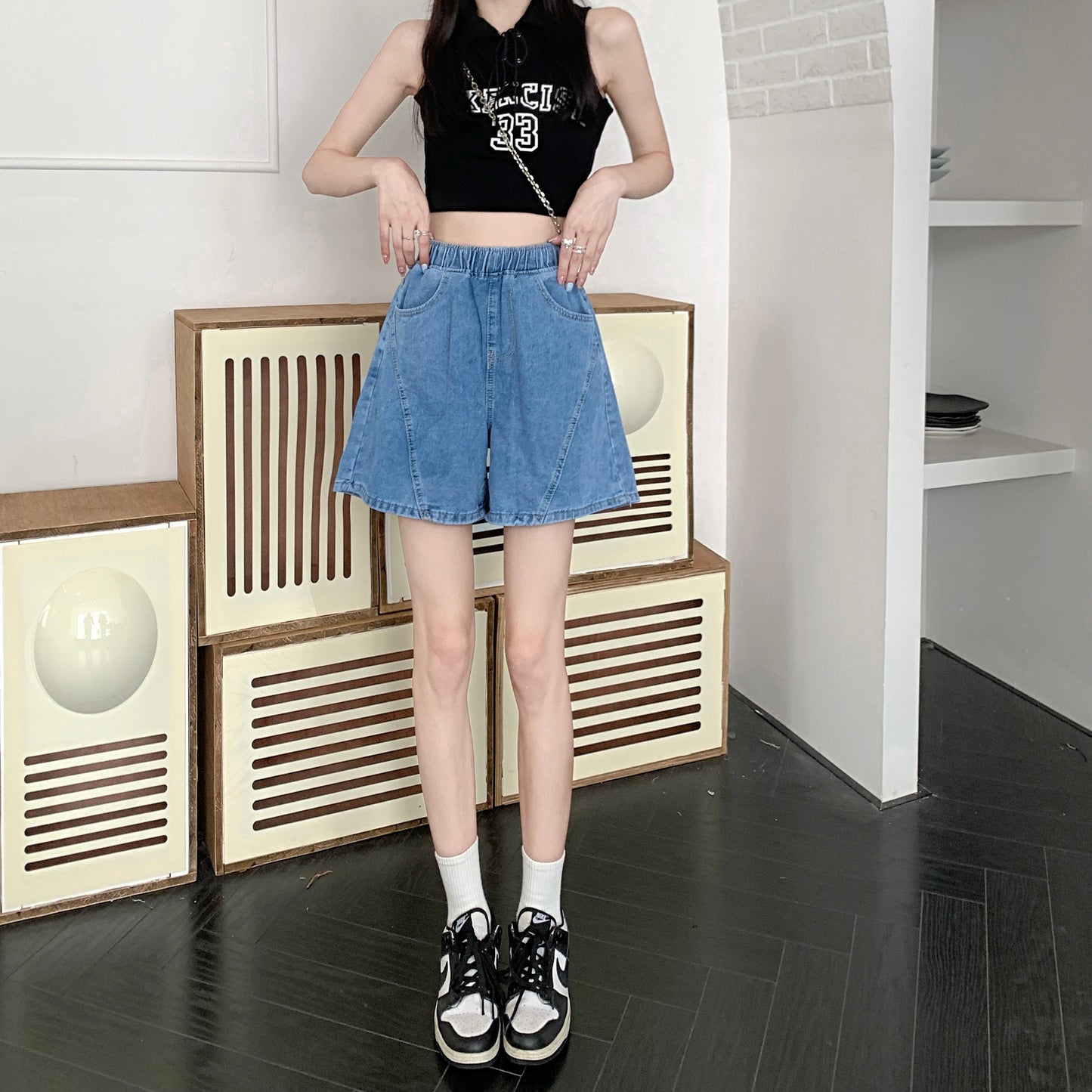ハイウエストデニムショートパンツ 美脚効果抜群 S1874
