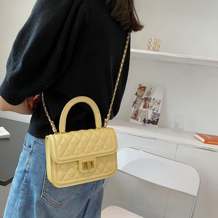 キルティングスクエアチェーンバッグ♡マット素材で大人可愛い S2544