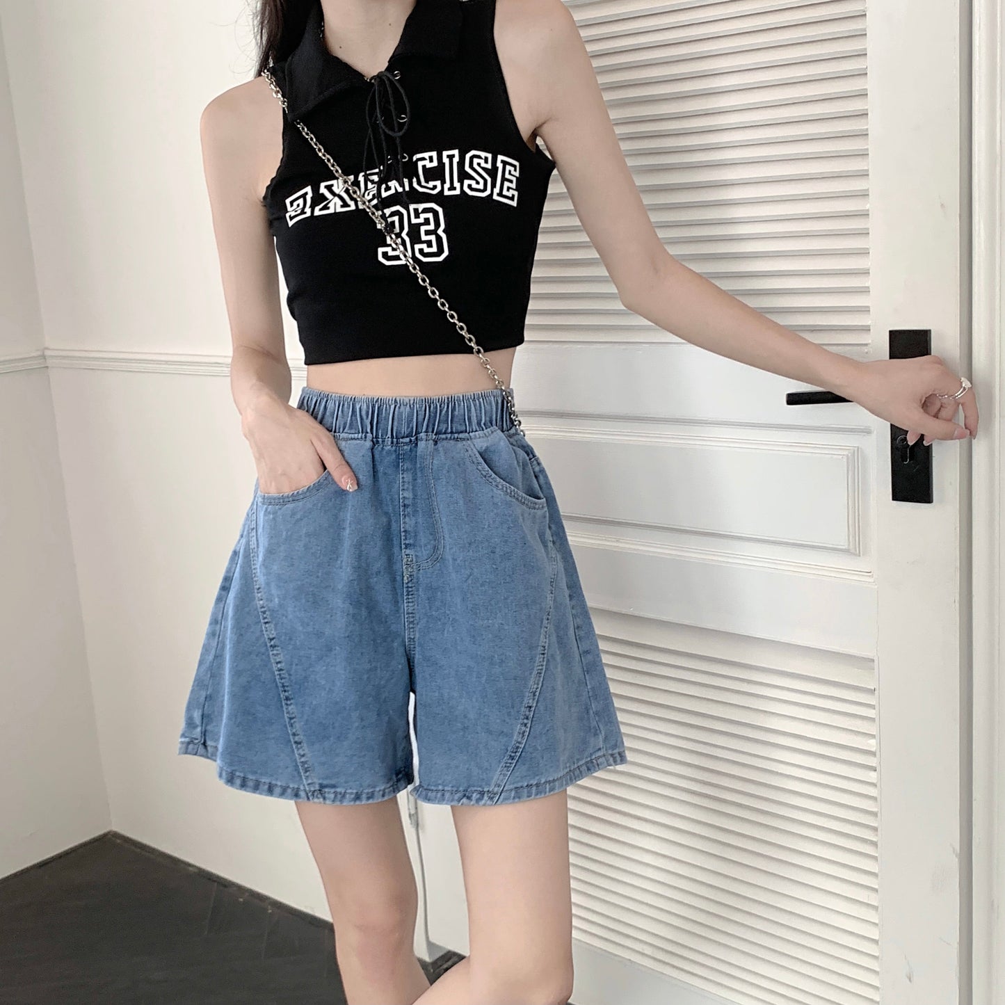 ハイウエストデニムショートパンツ 美脚効果抜群 S1874