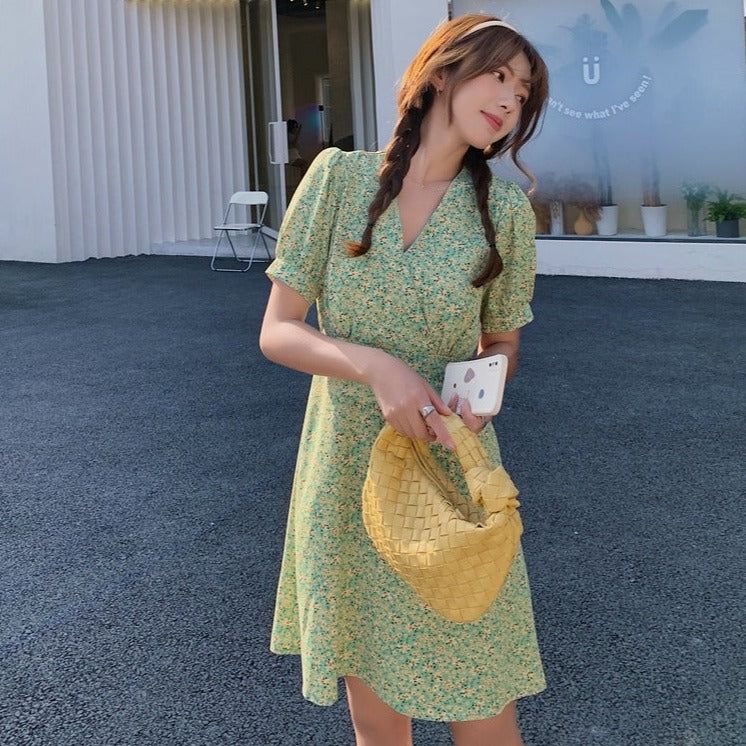 小花柄パフスリーブミニワンピース♡大人可愛いサマーアイテム S1407