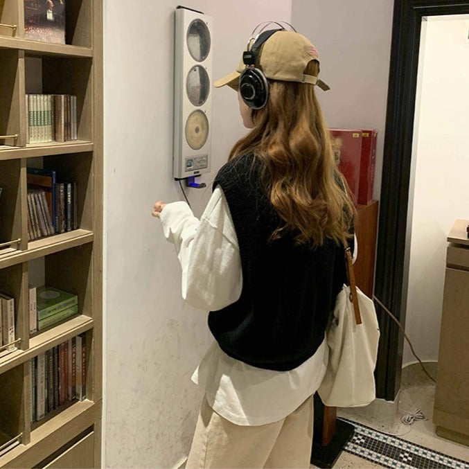 7色展開♡シンプルVネックベスト S2511