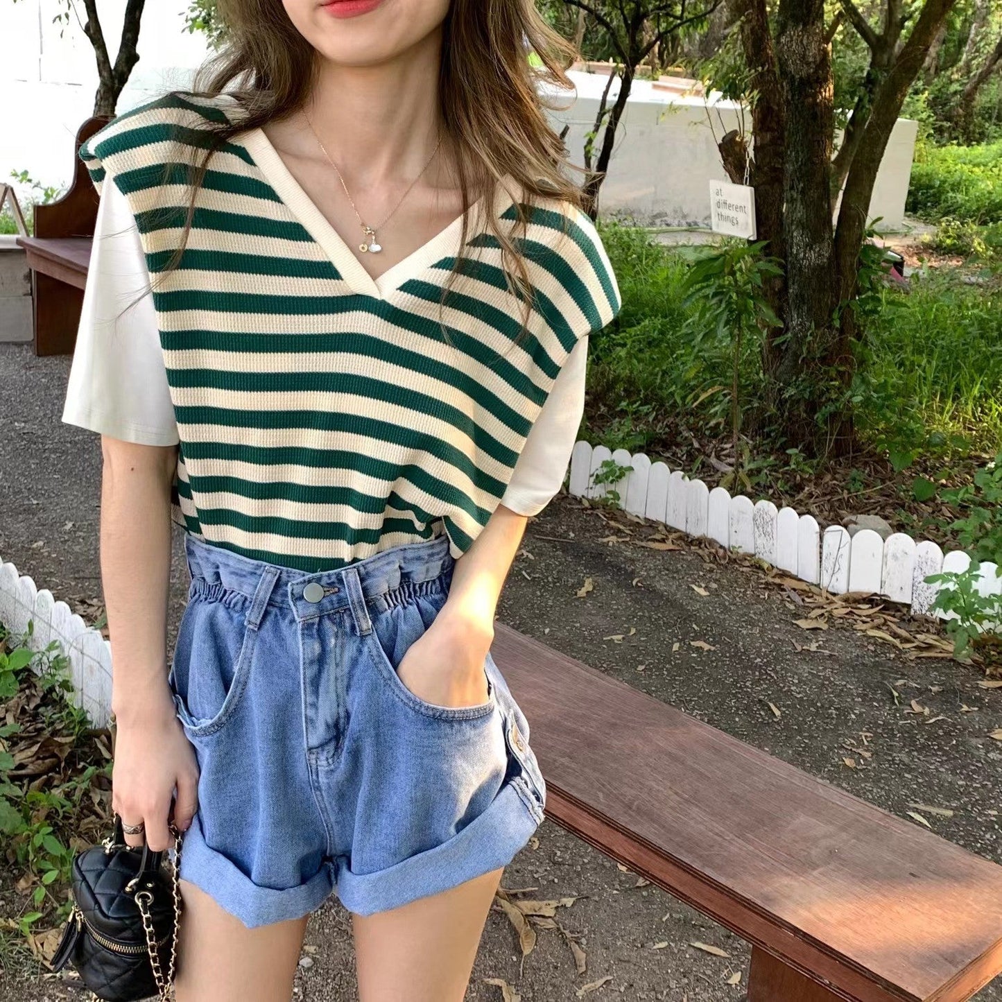 リボンボーダーVネックニット♡バックリボンが可愛い S1175