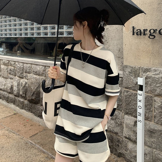 ボーダー柄のカジュアルセットアップ♪おしゃれ着こなしに S1850