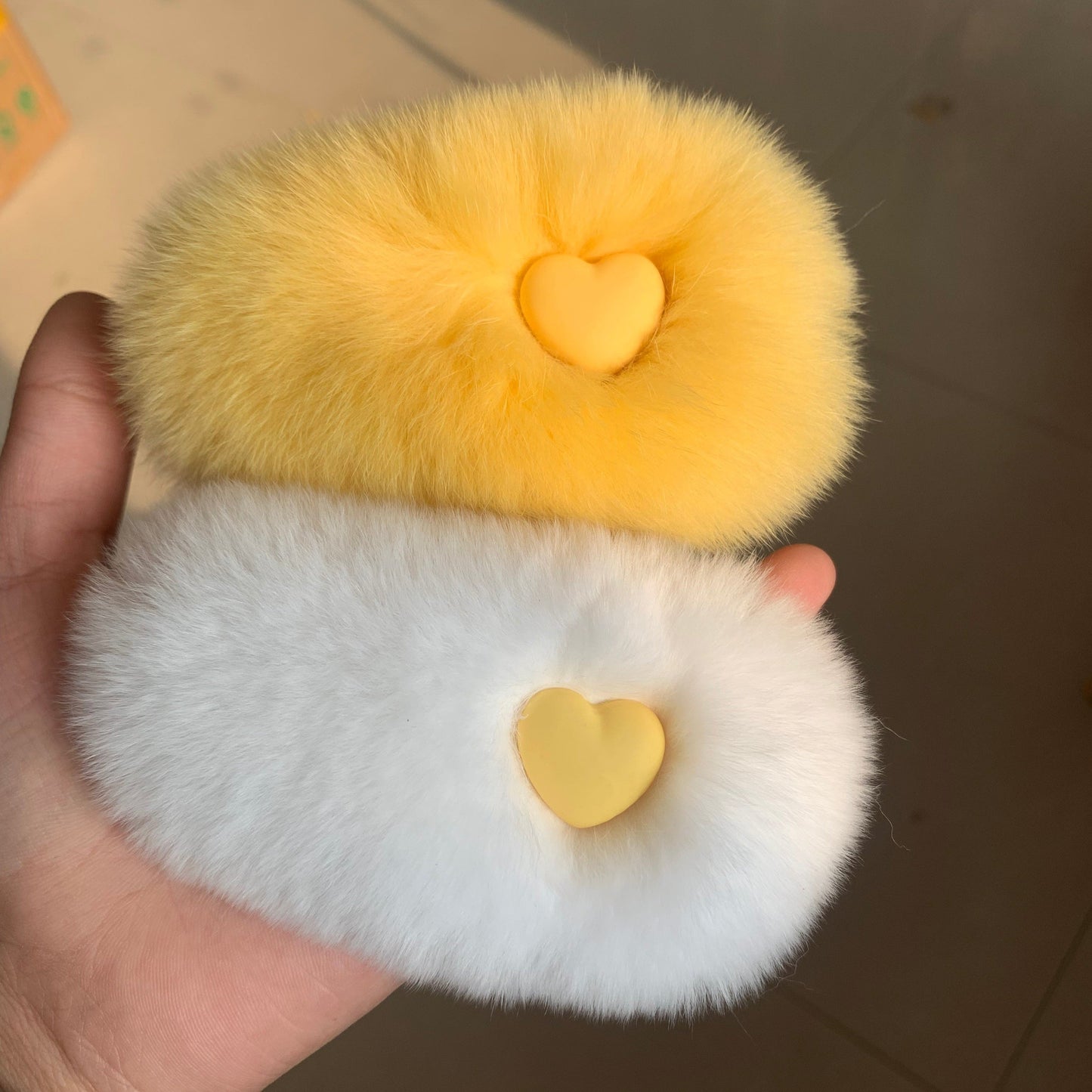 ふわふわハートのヘアクリップ♡大人可愛いアクセサリー S1124