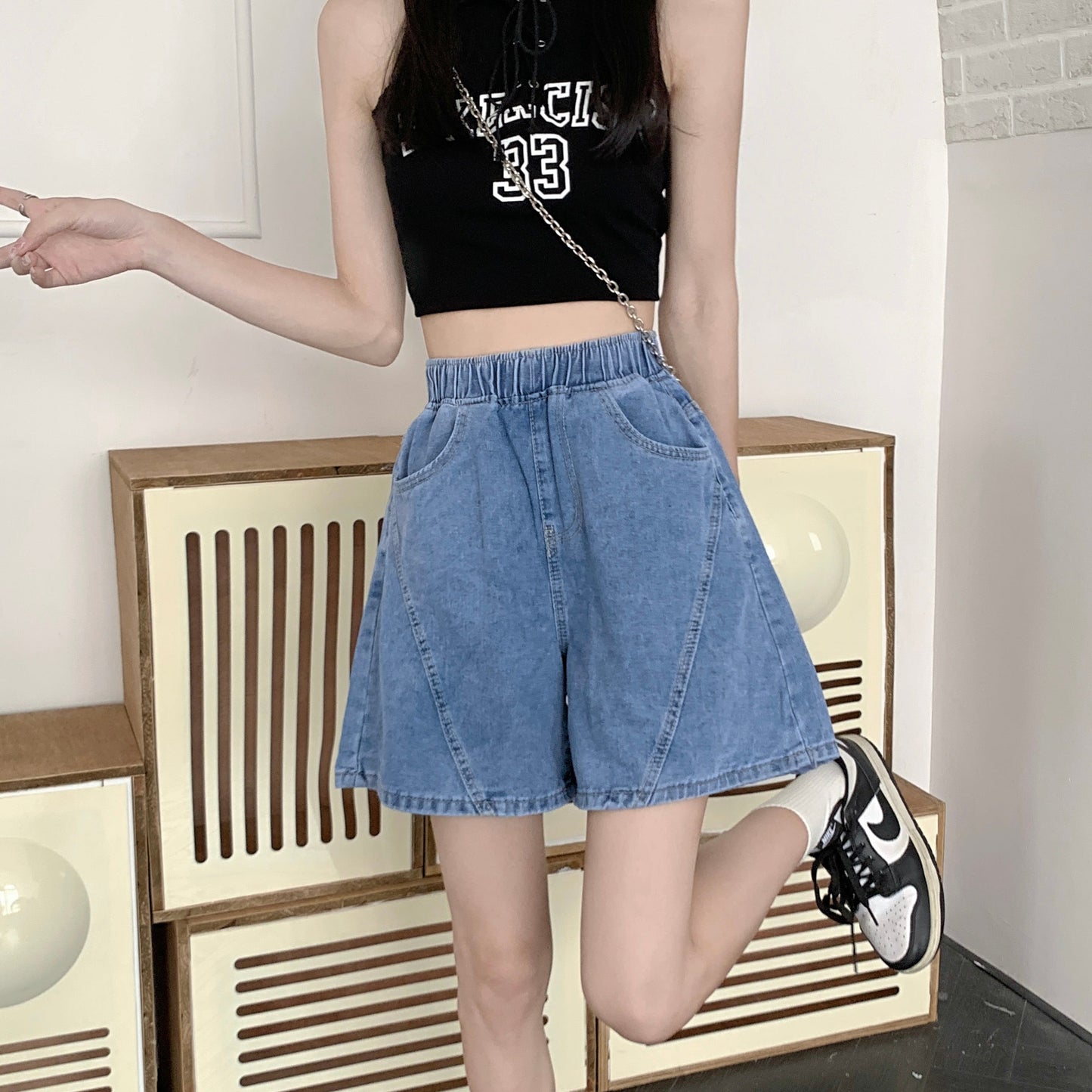 ハイウエストデニムショートパンツ 美脚効果抜群 S1874