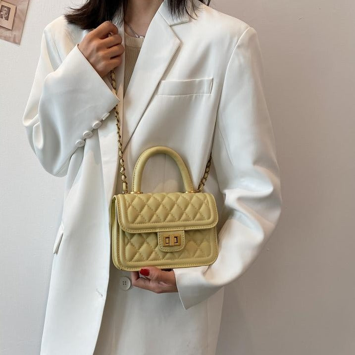 キルティングスクエアチェーンバッグ♡マット素材で大人可愛い S2544
