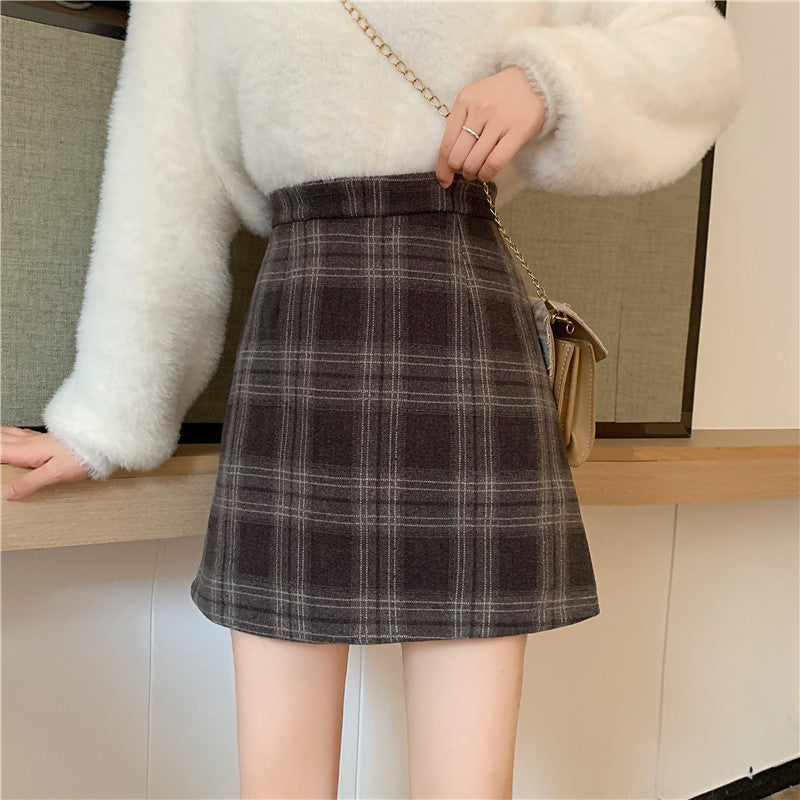 チェック柄のふんわりAラインミニスカート♡ S2020