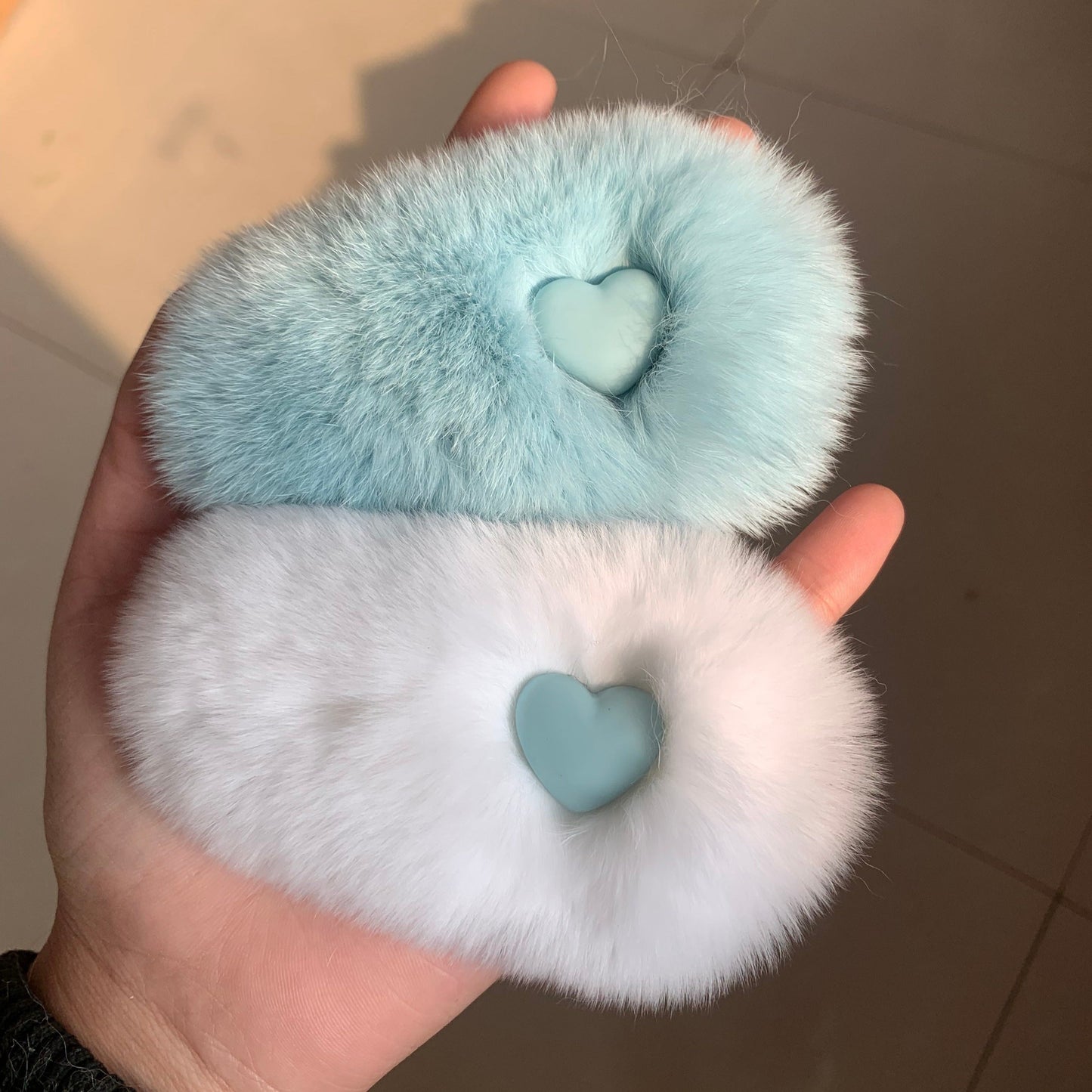 ふわふわハートのヘアクリップ♡大人可愛いアクセサリー S1124