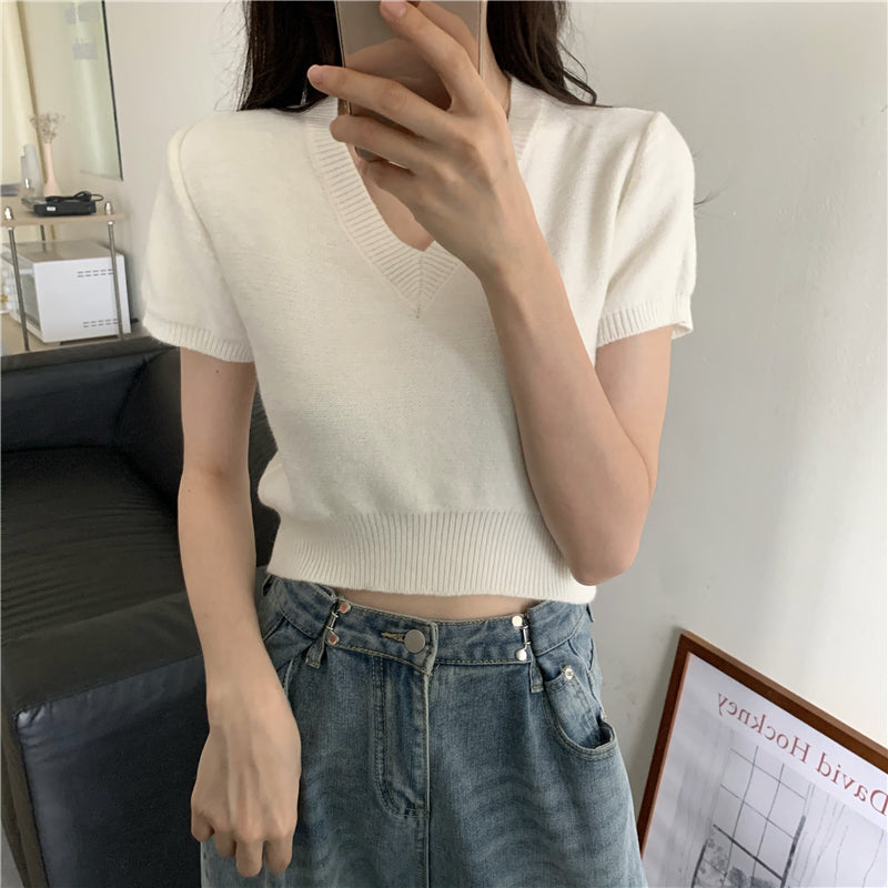 大人可愛いシンプルVネックニットトップス S1163