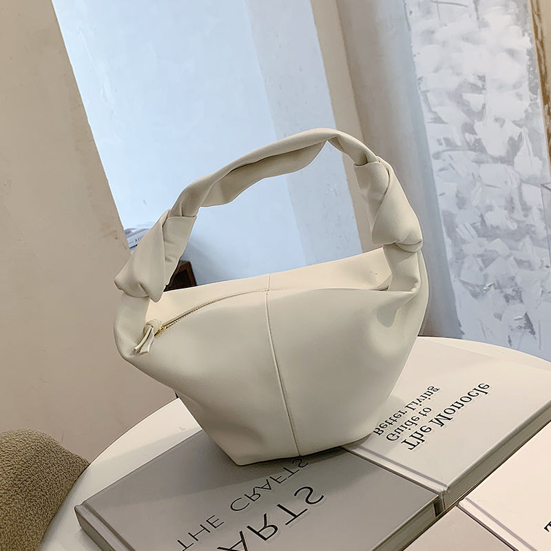 フェイクレザー ノットミニバッグ♡トレンドデザイン S2525