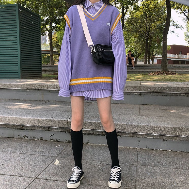 Vネックニットベスト♡カレッジ風ラインが可愛い S1738
