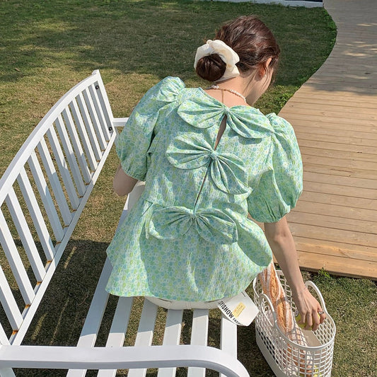 バックリボンが可愛いシャーリングブラウス S1525