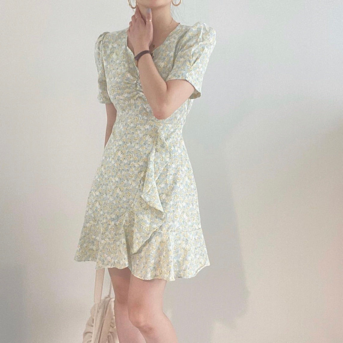 大人可愛いアシメフリルフラワーワンピース♡ S1627