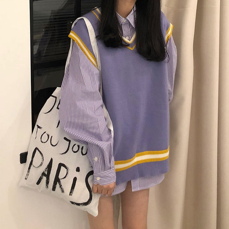 Vネックニットベスト♡カレッジ風ラインが可愛い S1738