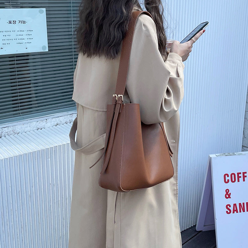 シンプルで可愛いバケットバッグ♡ S2160
