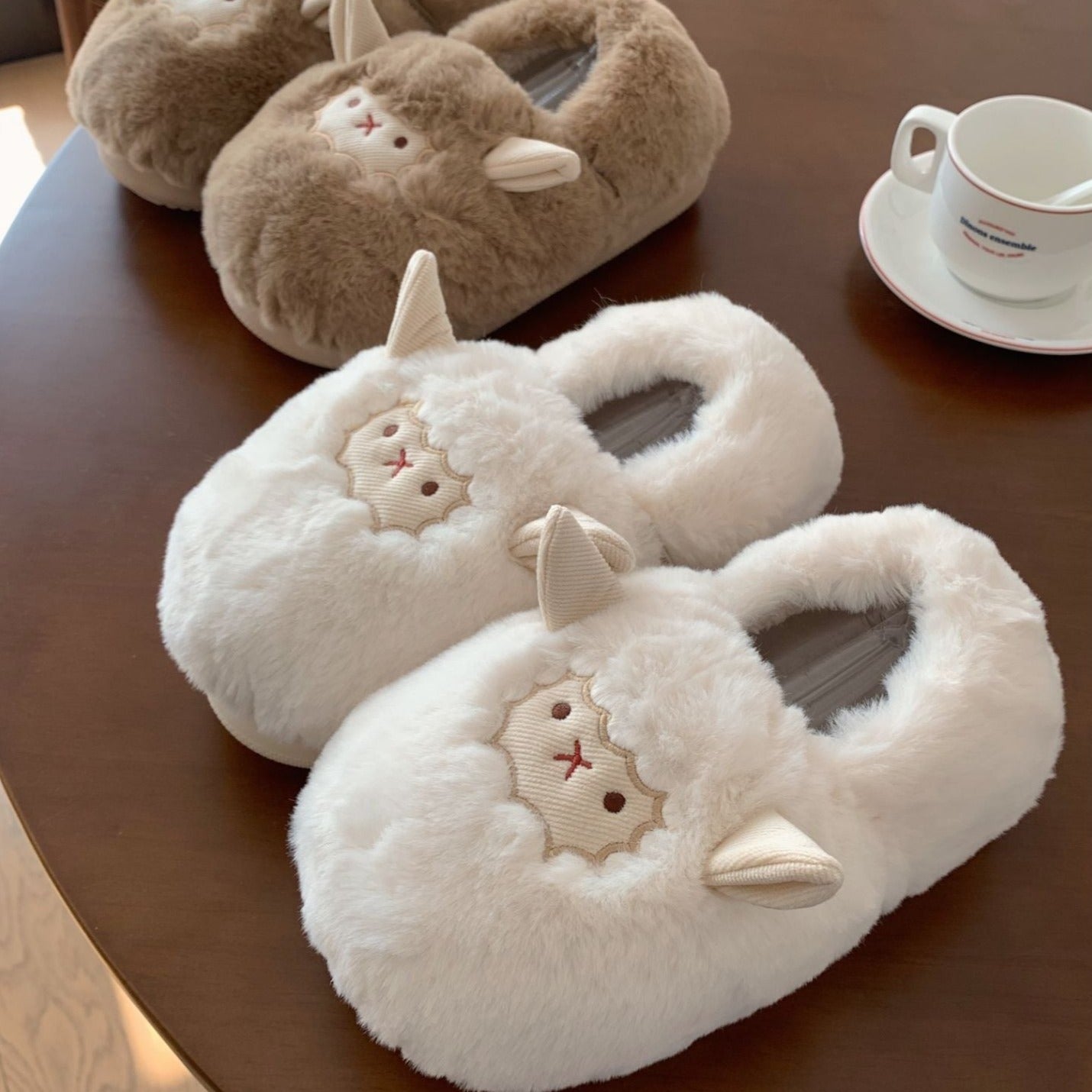 ひつじのふわもこルームシューズ♡ S2029