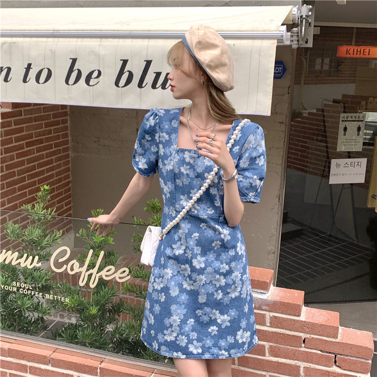 花柄デニムワンピース フェミニンなデザインで可愛く着こなす S1840