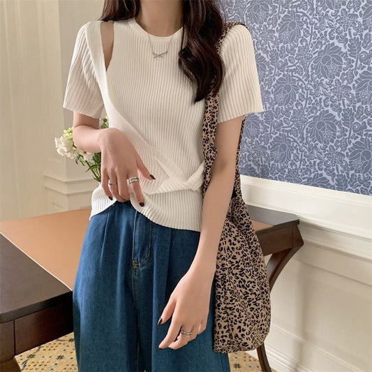 アシメリブトップス パフスリーブで華奢見え S1626